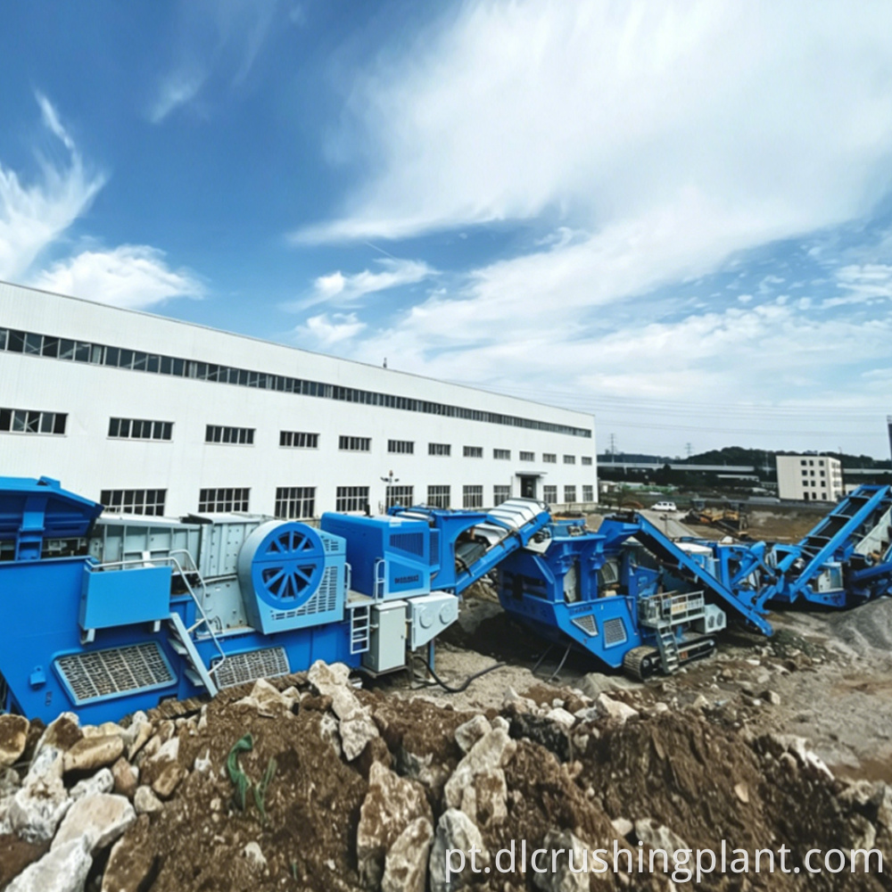 Tracked mobile jaw crusher